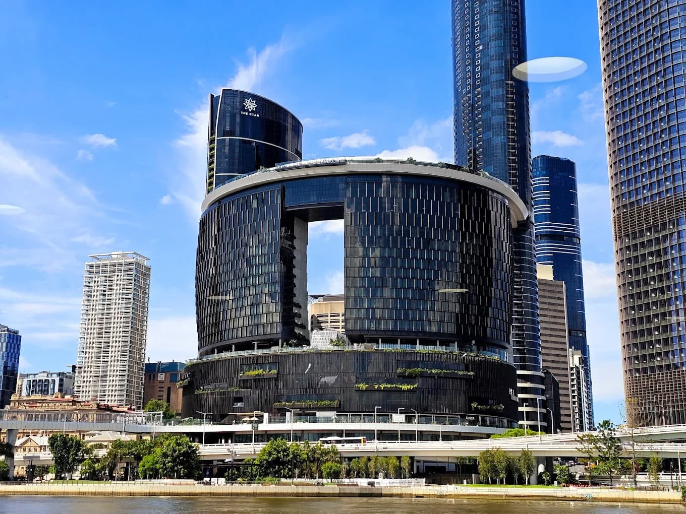 Brisbane city skyline - FSME provides fire protection services across Brisbane and surrounds